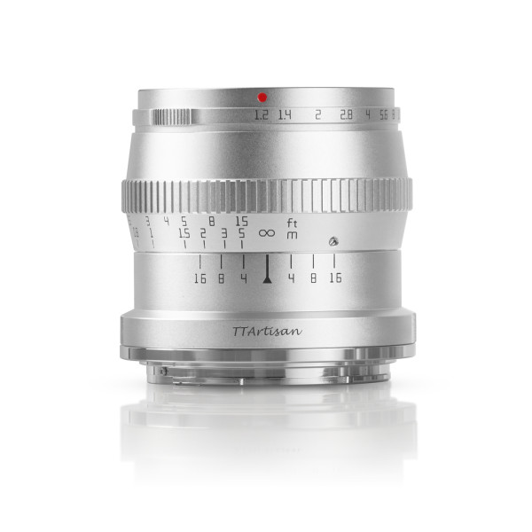 TTARTISAN 50mm f/1,2 für Fuji X, silber